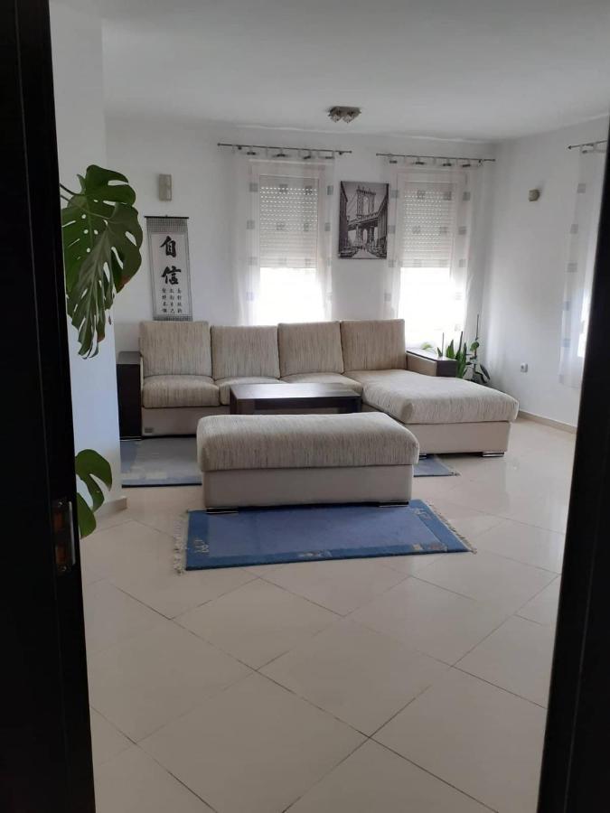 2 Rooms Apartment Plovdiv Kichuk Paris Exterior foto