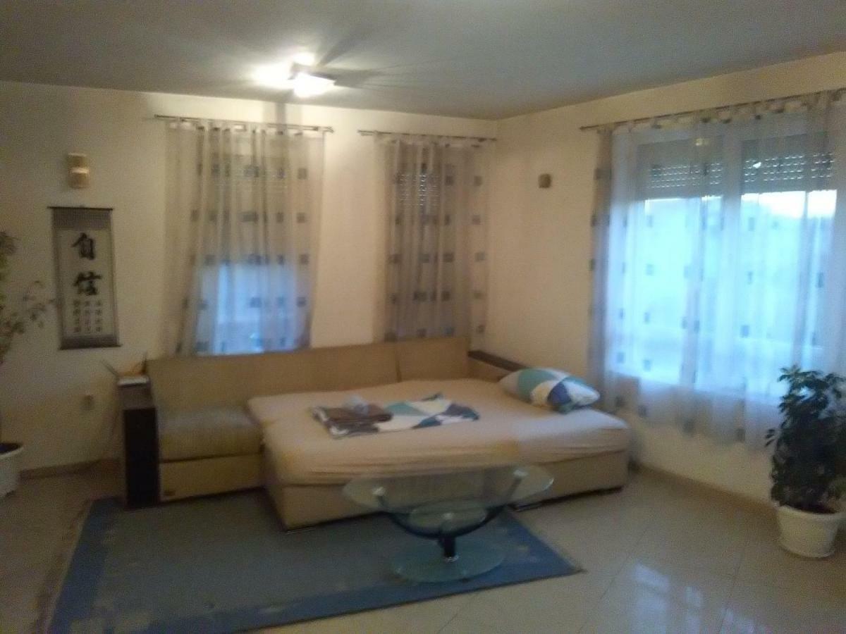 2 Rooms Apartment Plovdiv Kichuk Paris Exterior foto